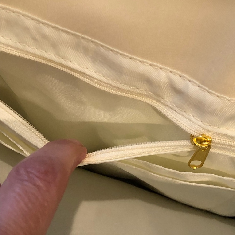 backpack-LouLu Backpack NWOT Ivory Gold Hardware Leatherette /Polyester - Picture 14 of 17